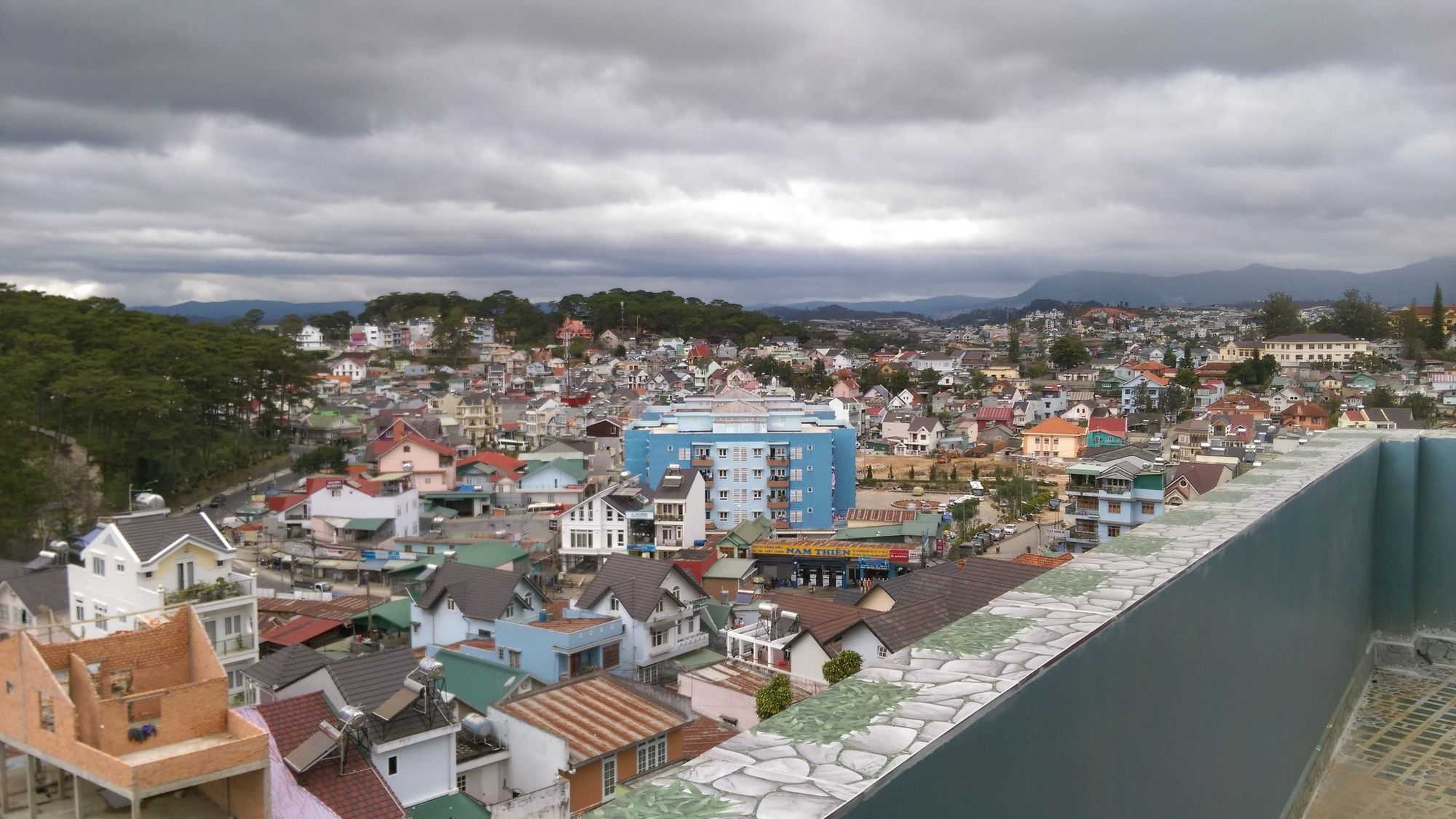 Hai Long Vuong Hotel Далат Экстерьер фото